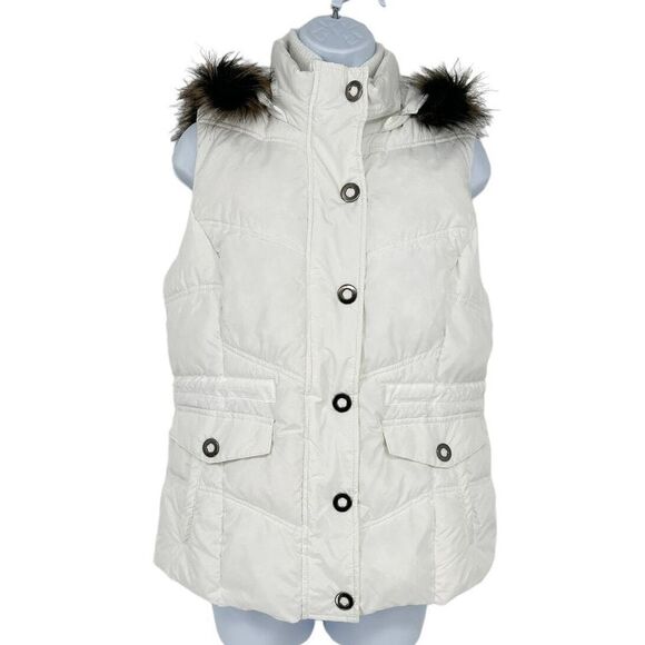 Faded Glory Outerwear Womens SZ M Poly Filled White Puffer Vest Zip Snap Closure - Picture 1 of 9